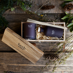 Wood Box Candle & Diffuser - Dublin Herb / Comfort & Joy