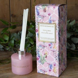 Diffuser 120 ml - Irish Botanicals / Smell: Peony Rose & Wild Apple Mint