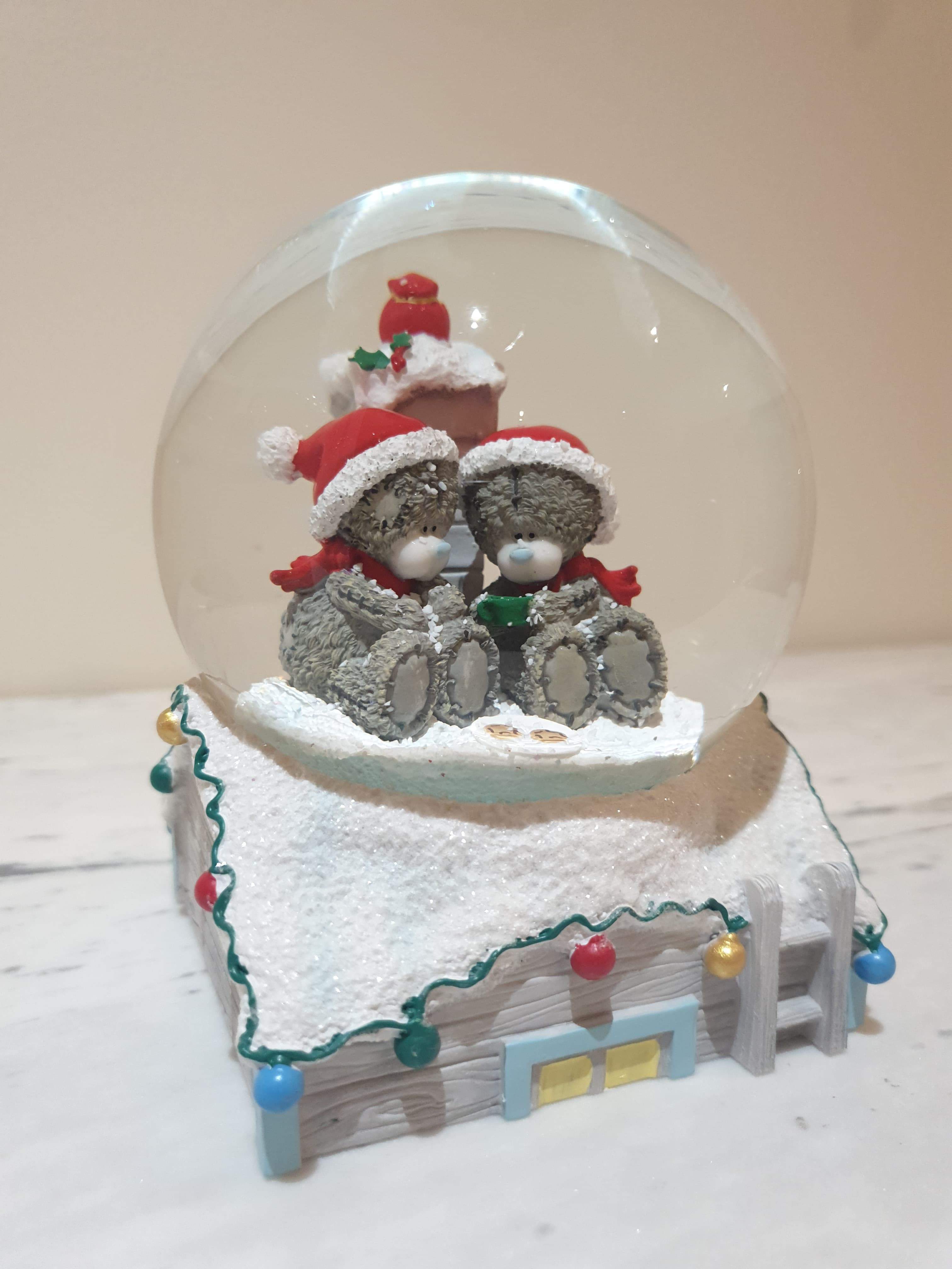Christmas Gift - Snow Globe